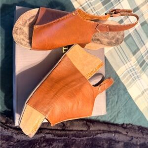 Pierre Dumas Brown Slingback Sandals